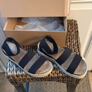 Women's Black Espadrille Flats